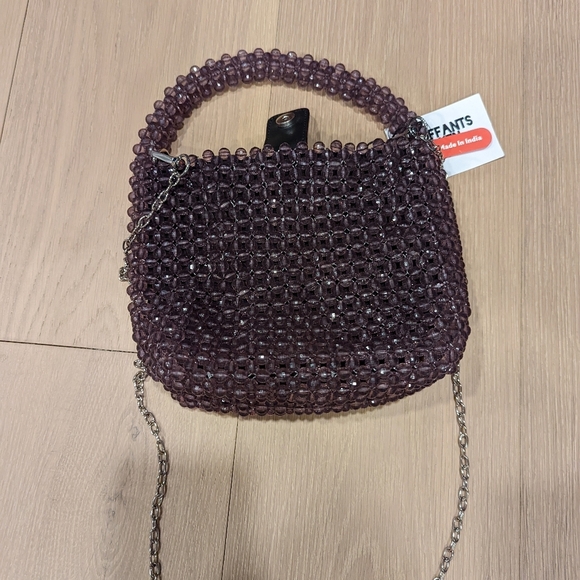 Beaded Skull Crossbody Bag - Picture 6 of 11